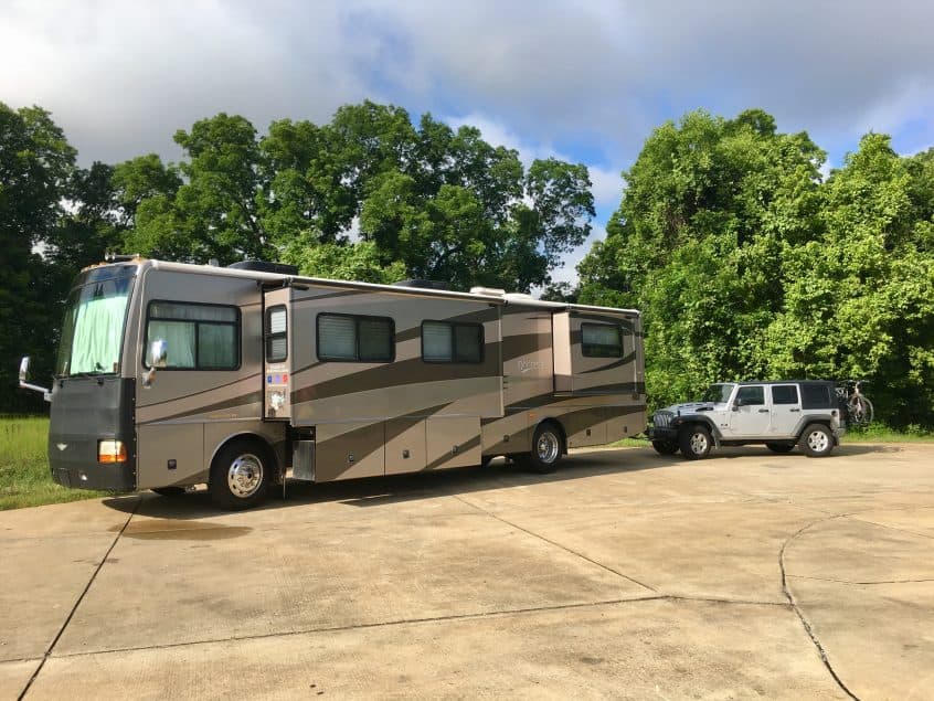 RV Newbies Must-Have RV Camping Accessories - Grateful Glamper