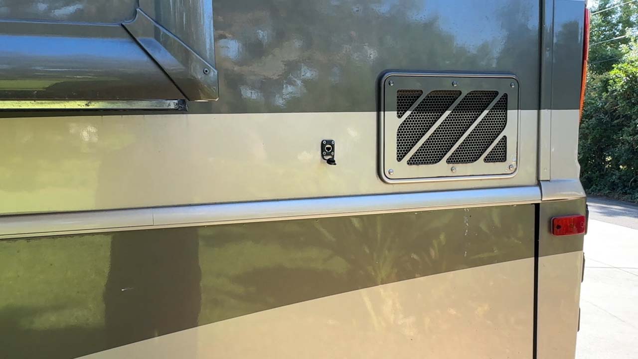 The Ultimate RV Mobile Internet Setup: Staying Connected on the Road ...